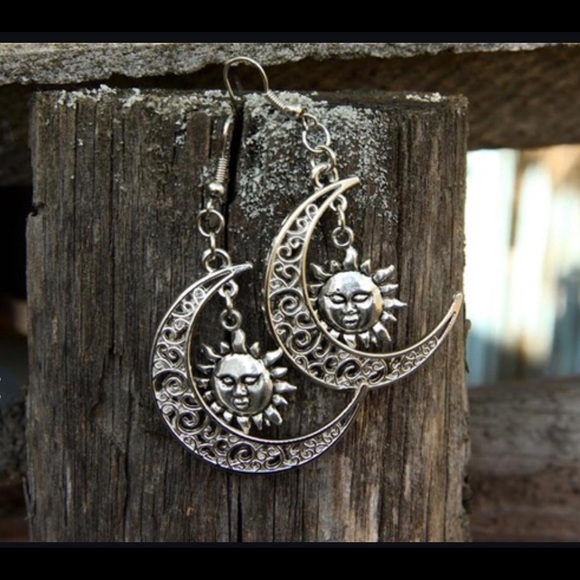 NEW BoHo Hippie Celestial sun/moon earrings - Picture 6 of 6